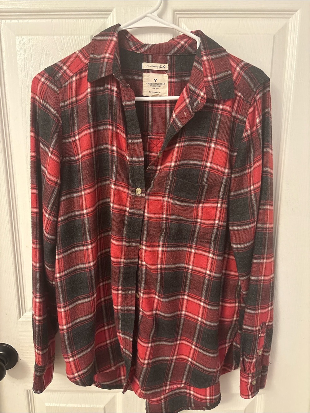 American Eagle Outfitters Red and Black Plaid Button-Down Shirt